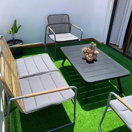 Luxury Diamantes One Bedroom Apartment *